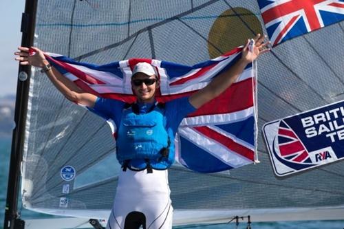 Britânico Gilles Scott comemora o título mundial em Santander e uma vaga britânica garantida nos Jogos Rio 2016 / Foto: ISAF