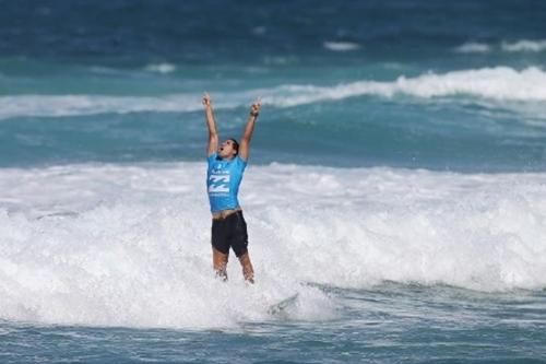 Mineirinho comemora título mundial / Foto: Laurent Masurel / WSL