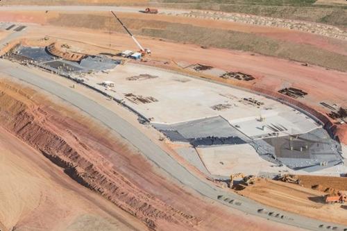 Construção do Estádio de Canoagem Slalom avança em Deodoro / Foto: EOM