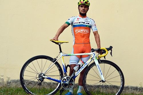 Ciclista de João Pessoa (PB) compete na manhã deste sábado os mais de 237 km de percurso do masculino na prova de resistência / Foto: Alex Santos / PortalR3