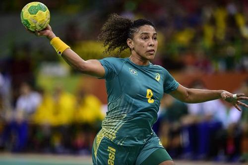 Com duas vitórias sacramentadas, brasileiras seguem em ritmo forte para buscar a classificação para as quartas nesta quarta-feira (10) / Foto: William Lucas/Photo&Grafia