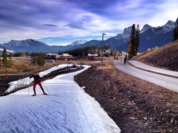 Jaqueline Mourão treina em Canmore, no Canadá, em busca de classificação para os Jogos Sochi 2014 / Foto: Arquivo pessoal)