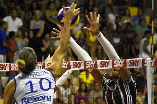 Diante de um ginásio lotado, líder da Superliga vence por 3 sets a 1 / Foto: Mailson Santana/Fluminense FC