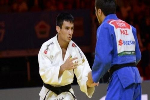 Peso ligeiro (60kg) garantiu a primeira medalha do Brasil na Alemanha nesta sexta-feira / Foto: Divulgação/ CBJ