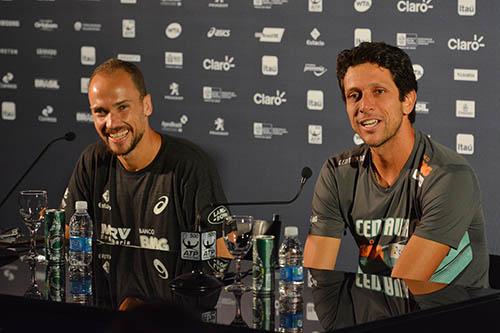 Bruno Soares e Marcelo Melo - cabeças 1 do Rio Open / Foto: Fotojump/Rio Open