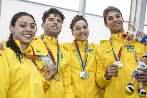 Natação foi ao pódio oito vezes e o país já soma 10 medalhas no total / Foto: Divulgação/COB