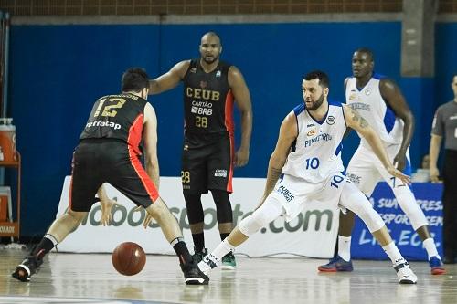 Ele saiu de Belo Horizonte com 17 anos, já acumula mais de dez anos de carreira no basquete e nas horas vagas, gosta de cozinhar. Conheçam o pivô do Esporte Clube Pinheiros, Ralfi Ansaloni / Foto: Ricardo Bufolin/ECP