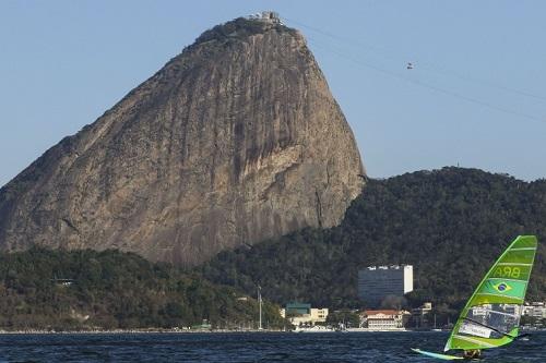 Jorge Zarif, da classe Finn, garantiu presença na medal race, na terça-feira / Foto: Marcelo Pereira/Exemplus/COB