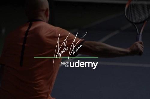 O curso fala sobre suas principais técnicas como backhand, forehand, saque e drop shot e pode ser considerado muito mais do que apenas um curso em vídeo / Foto: Divulgação