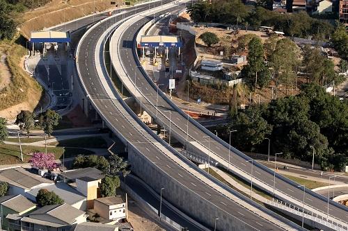 Terceiro corredor BRT da cidade será a principal conexão entre os polos de competição Olímpica e Paraolímpica dos Jogos nas regiões da Barra e de Deodoro / Foto: Beth Santos/Prefeitura do Rio