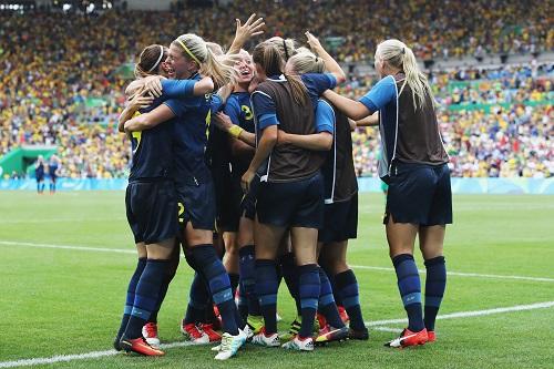 Brasil cria mais, sobretudo no primeiro tempo, mas o gol insiste em não sair. Suecas se seguram, levam o 0 a 0 até as penalidades e garantem vaga na final / Foto:  Buda Mendes/Getty Images