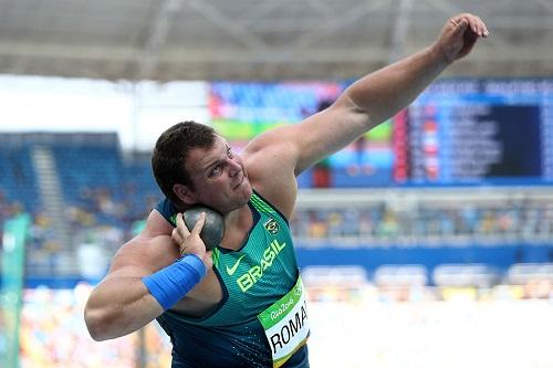 Arremessador marcou 20.94 m na manhã desta quinta-feira no Engenhão / Foto: Alexander Hassenstein/Getty Images