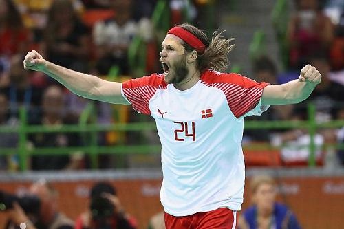 Equipe europeia derrubou favoritos na decisão e conquistou seu primeiro ouro Olímpico / Foto: Sean M. Haffey/Getty Images