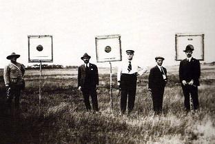 quipe brasileira de Pistola Livre nos Jogos Olímpicos da Antuérpia 1920: Fernando Soledade, Tenente Guilherme Paraense, Afrânio da Costa, Tenente Mário Maurety e Dario Barbosa / Foto: Afrânio da Costa/arquivo pessoal