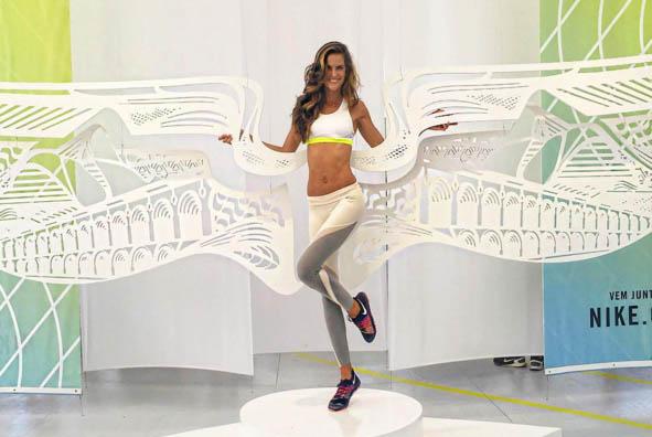 A modelo Izabel Goulart é a nova integrante da seleção de padrinhos e madrinhas do Time Brasil / Foto: Reprodução Instagram