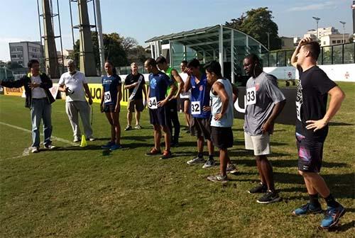 Confederação organizou evento para nadadores do clube dentro do programa de formação acelerada de pentatletas / Foto: Divulgação