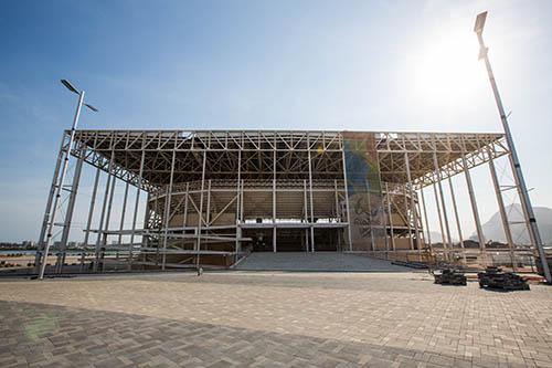 Estádio Olímpico de Esportes Aquáticos, no Parque Olímpico da Barra da Tijuca / Foto: Miriam Jeske/Heusi Action/Brasil2016.gov.br.