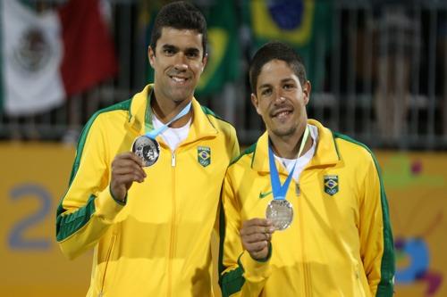 Álvaro FIlho e Vitor Felipe brigavam pelo ouro / Foto: Divulgação / COB