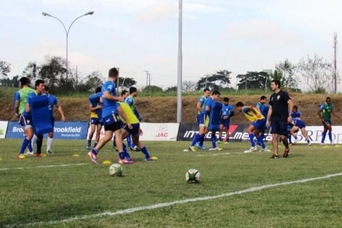 Os 20 atletas selecionados pelo técnico Andrés Romagnoli ficarão em São José dos Campos (SP) / Foto: Divulgação / CBRu