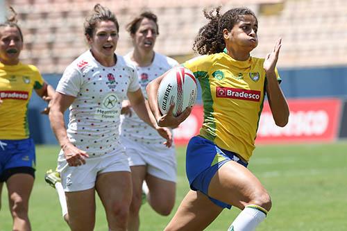 Com vitória sobre as japonesas, Tupis terminaram o primeiro dia de jogos como a melhor terceira colocada / Foto: João Neto/Fotojump