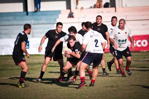 O São José (branco) recebe o SPAC de olho na liderança do grupo / Foto: Lucas Dumphreys