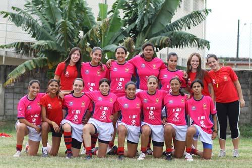 O time feminino do São José Rugby Clube, venceu no último sábado, dia 09 de Abril, o I Torneio Amacio Mazzaropi de Rugby - Troféu Jeca Tatu / Foto: Luciano Coca