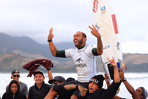 Jadson André vence novamente no CBSurf Pro Tour em Maresias / Foto: Aleko Stergiou