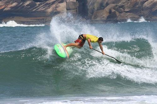 Premiação em dinheiro para a categoria SUP Surf e para a melhor onda do evento / Foto: Silvia Winik e Fábio Maradei