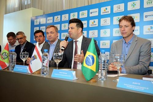 Além do investimento realizado na capacitação que rendeu a renovação do certificado Ouro da ITF, Confederação anunciou renovação do convênio de sua sede, investimentos na categoria de base e dois novos patrocinadores / Foto: Cristiano Andujar