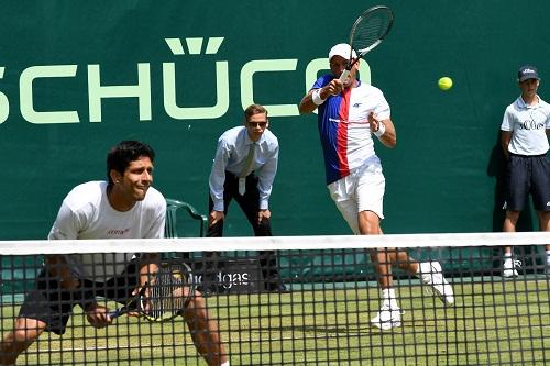 Invictos na grama nesta temporada, com dois títulos conquistados nas últimas semanas, eles enfrentam Wesley Koolhof e Matwe Middelkoop na primeira rodada do Grand Slam, em Londres / Foto: Gerry Weber Open_Ket