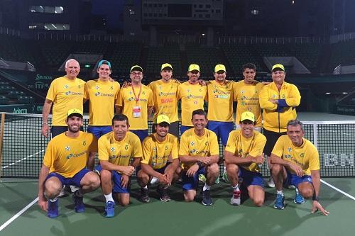 Ele integra a equipe brasileira no confronto contra o Japão, formando dupla com Bruno Soares. No ranking divulgado nesta segunda (11), Melo subiu de quarto para terceiro do mundo / Foto: Divulgação/CBT