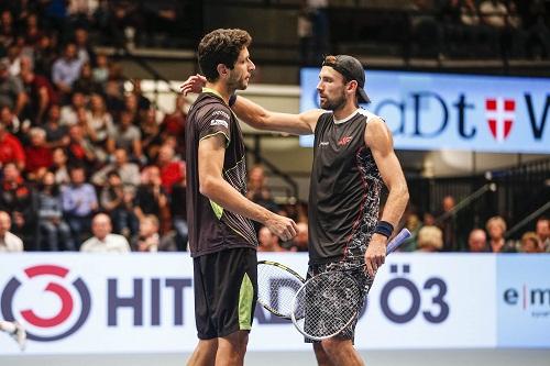 Dupla, principal cabeça de chave do torneio e campeã em 2015 e 2016, estreia nesta quarta-feira (25), contra o norte-americano John Isner e o canadense Daniel Nestor / Foto: Christian Hofer/Divulgação