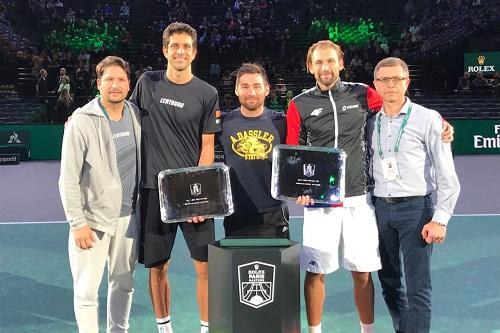 O vice-campeonato no ATP Finals, no domingo (20), em Londres, ao lado de Lukasz Kubot, encerrou um ano de muitas conquistas. Agora, um período de descanso, antes de começar a se preparar para 2018 / Foto: Divulgação