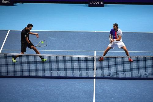 Após as conquistas de 2017, dupla comemorou a primeira vitória do ano em Sidney / Foto: Peter Staples / Getty Images