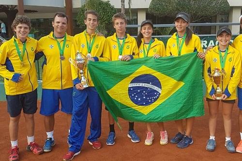 Equipe feminina conquistou o bronze / Foto: Divulgação