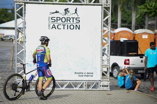 Evento reuniu mais de 500 atletas. Esta foi primeira edição e lançamento da marca Action / Foto: Hélio Graça/Circuito Action