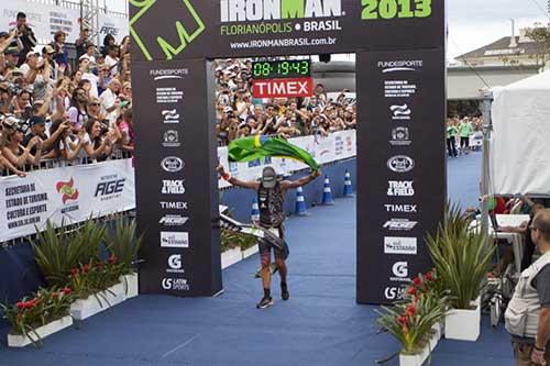 Igor garantiu o segundo lugar no Ironman Florianópolis 2013 / Foto: Fábio Falconi/Latin Sports