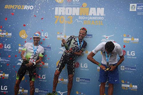 Pódio masculino / Foto: Fábio Falconi/Latin Sports