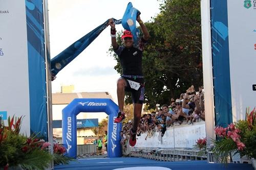 O paulista José Belarmino Filho levou a melhor no masculino, enquanto a uruguaia Maria Porrini ganhou no feminino. Paula Ponte ficou com o vice / Foto: Fábio Falconi