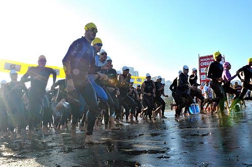 Considerada como a capital brasileira do triathlon, a cidade de Santos recebe o 28º Troféu Brasil de Triathlon  / Foto: SantosPress Comunicação