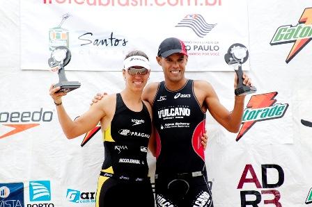 O mais do mesmo, mas em grande estilo. Os triatletas Santiago Ascenço e Vanessa Gianinni venceram, pela segunda vez no ano, no 21º Troféu Brasil de Triathlon, a mais importante competição do gênero feita na América Latina / Foto: Cinara Piccolo/MBraga Comunicação