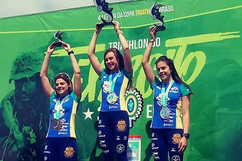 Maria Fernanda, Gabrielle e Alice no pódio  / Foto: Divulgação