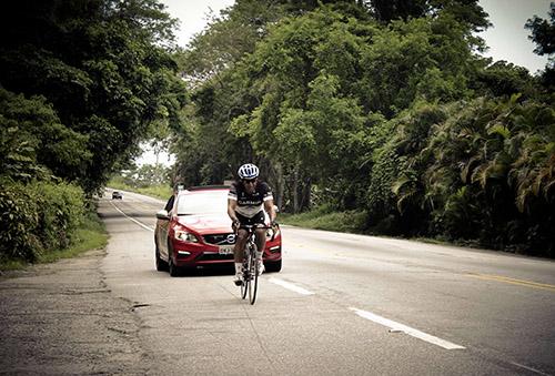 Ultraciclista no Desafio 600 K, entre Rio e São Paulo /  Foto: Bruno Maraccini / 4.2