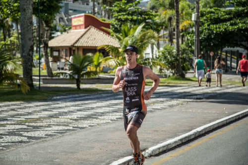  Eduardo Lass é campeão do Triathlon Olímpico de Caiobá / Foto: Rômulo Cruz