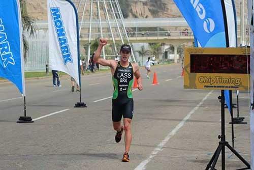 Triatleta em ação / Foto: Divulgação