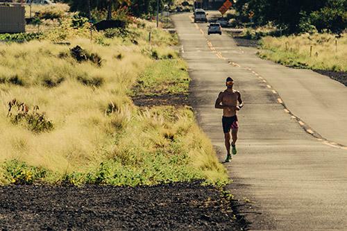 Em sua primeira prova após o Ironman de Kona, triatleta conquistou o top-5 no 70.3 de Austin / Foto: Romulo Cruz