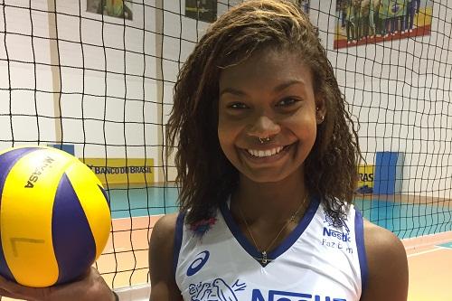 Oposta de 21 anos é o quarto reforço do time de Osasco para a temporada 2017/18 / Foto: Divulgação