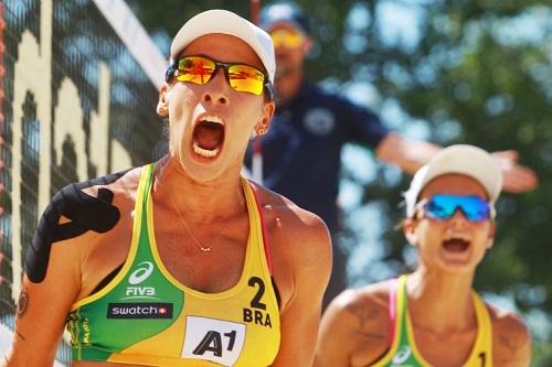 Larissa e Talita encaram dupla suíça, enquanto Elize/Taiana encara compatriotas Maria Elisa/Carol / Foto: Divulgação/FIVB