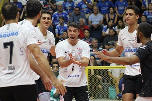 Corinthians-Guarulhos enfrenta Sada Vôlei   / Foto: Rafinha/ EMS Taubaté Funvic