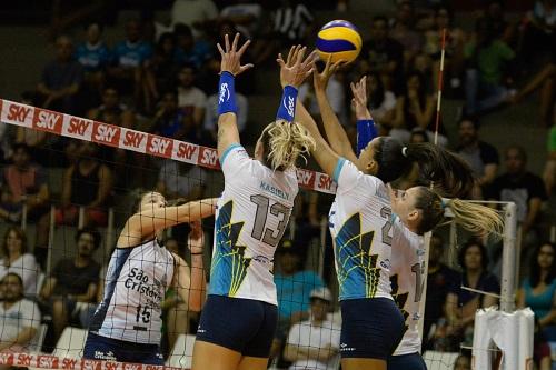 Time comandado por Bernardinho conta com sua torcida, no Tijuca Tênis Clube / Foto: Erbs Jr. /Sesc RJ